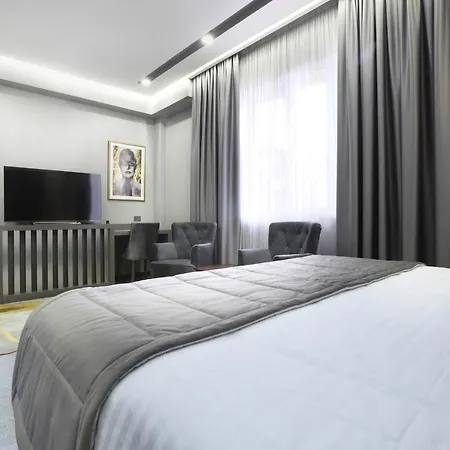 Bourbon Boutique Hotel Yerevan Exterior photo