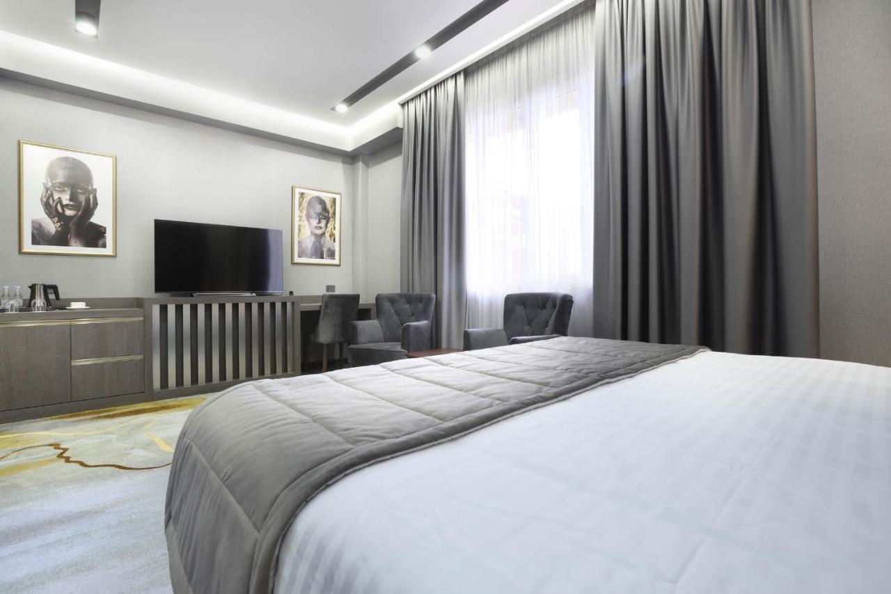 Bourbon Boutique Hotel