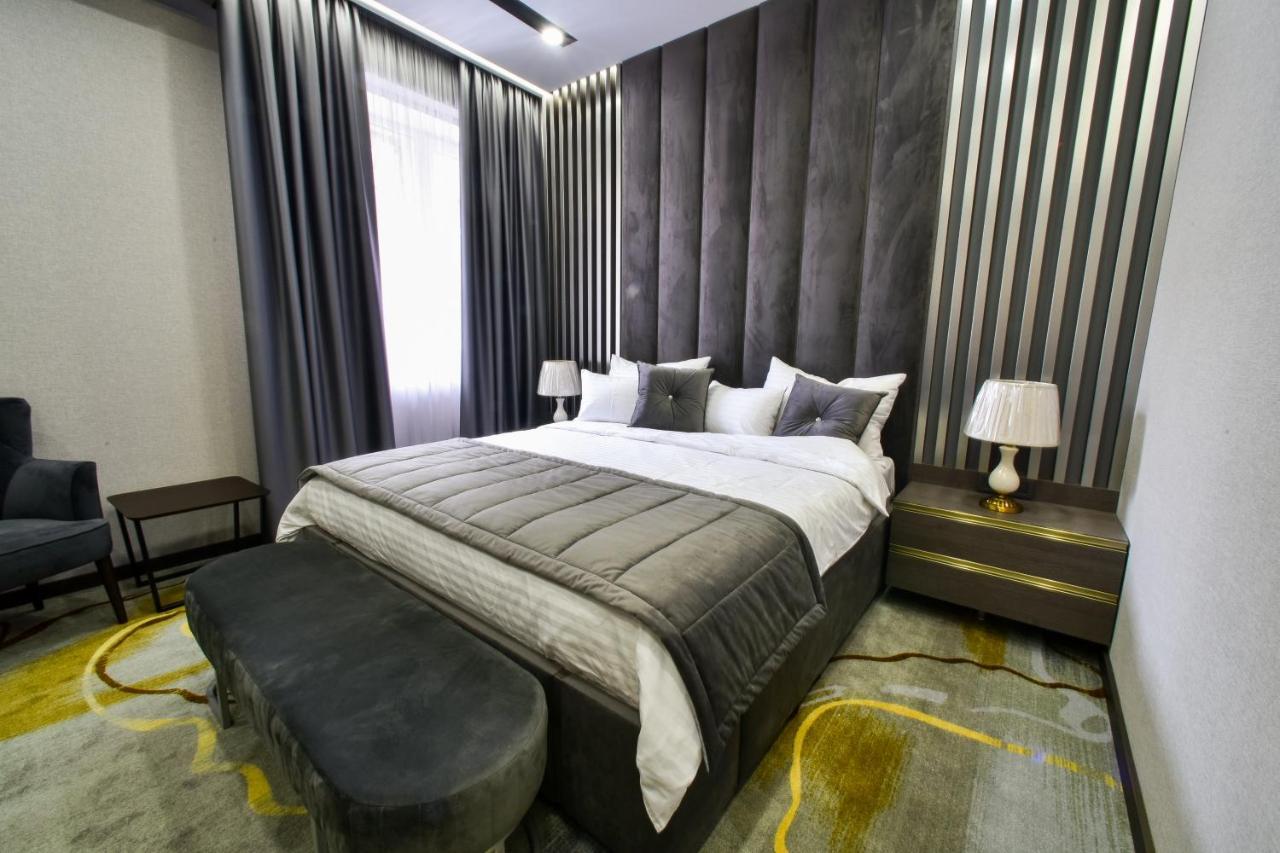 Bourbon Boutique Hotel *